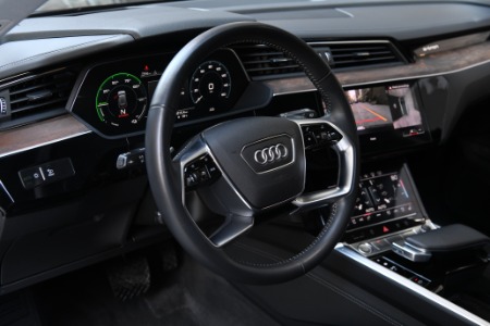 Used 2019 Audi e-tron quattro Prestige | Chicago, IL