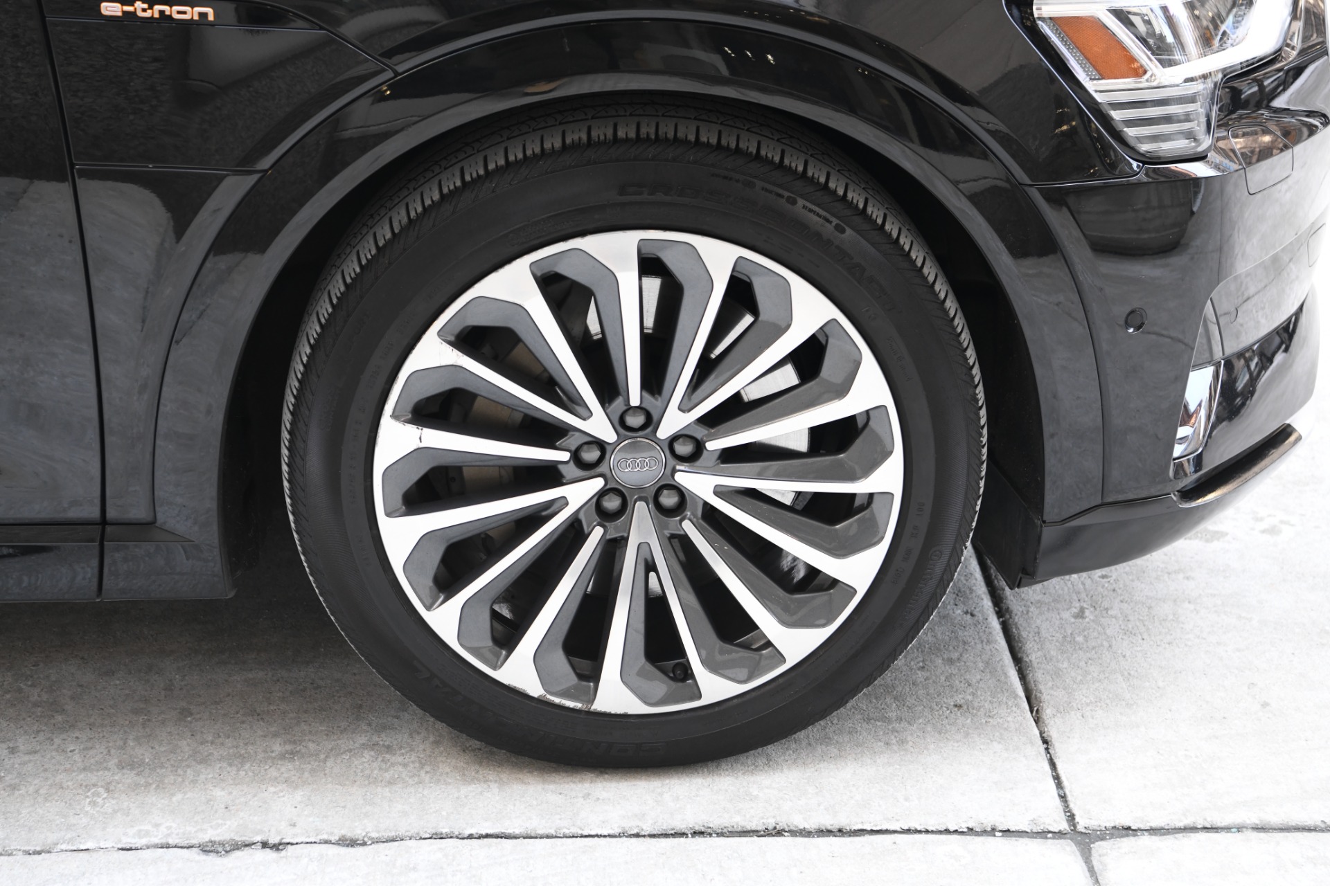 Used 2019 Audi e-tron quattro Prestige | St. Petersburg, FL
