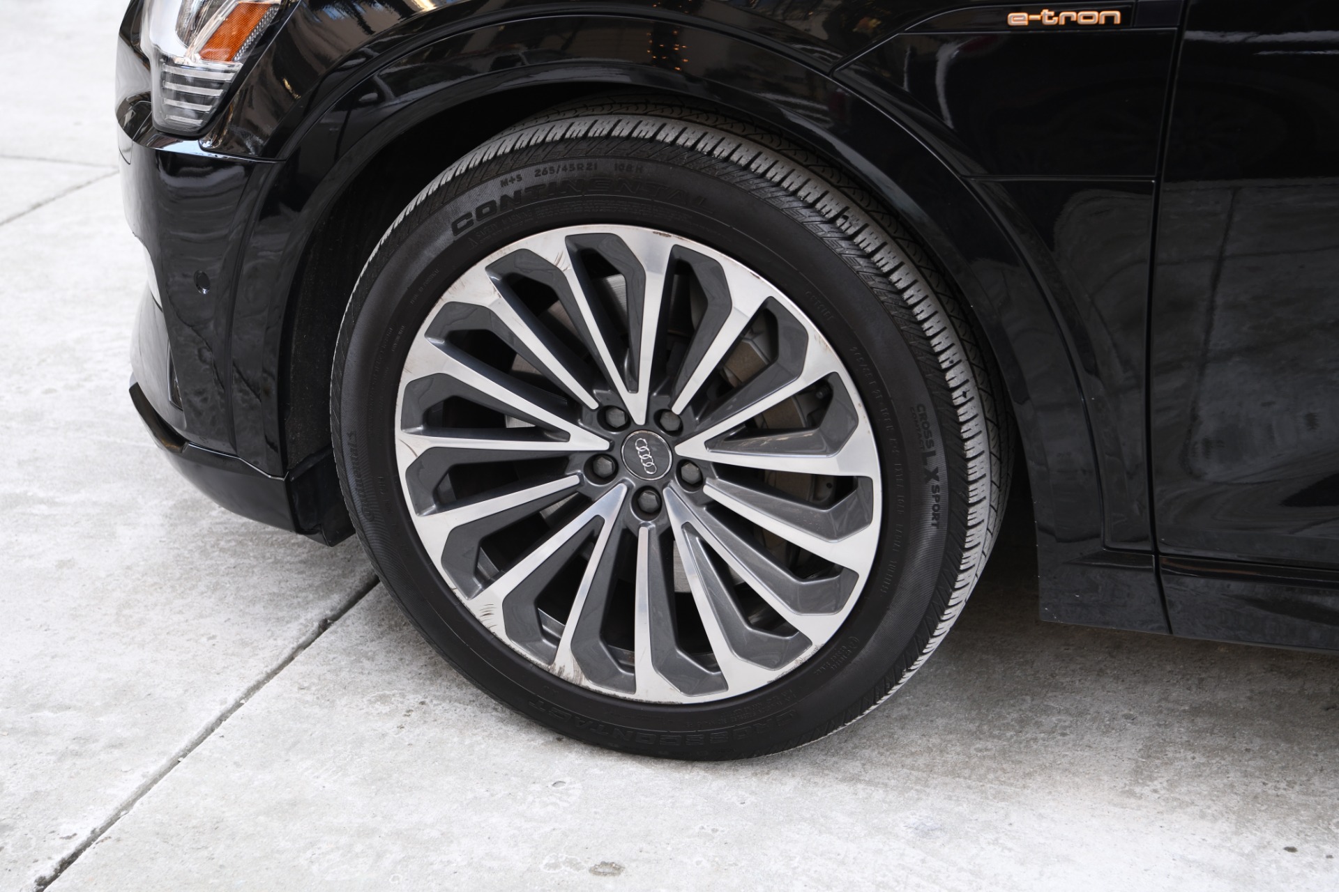 Used 2019 Audi e-tron quattro Prestige | St. Petersburg, FL
