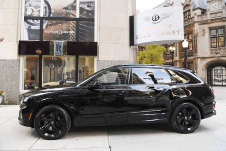 Used 2023 Bentley Bentayga EWB V8 | Chicago, IL