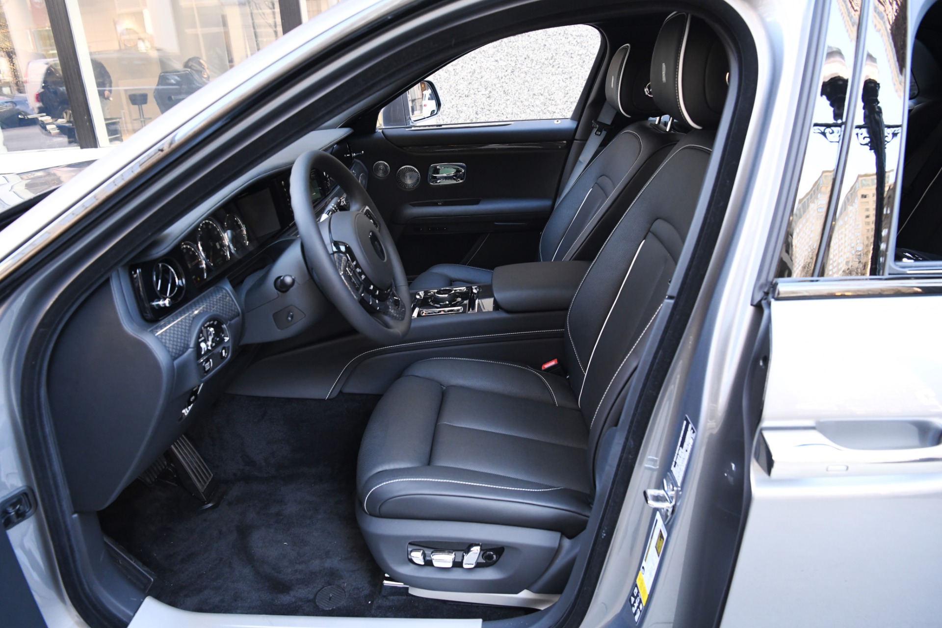 New 2023 Rolls-Royce Black Badge Ghost | St. Petersburg, FL