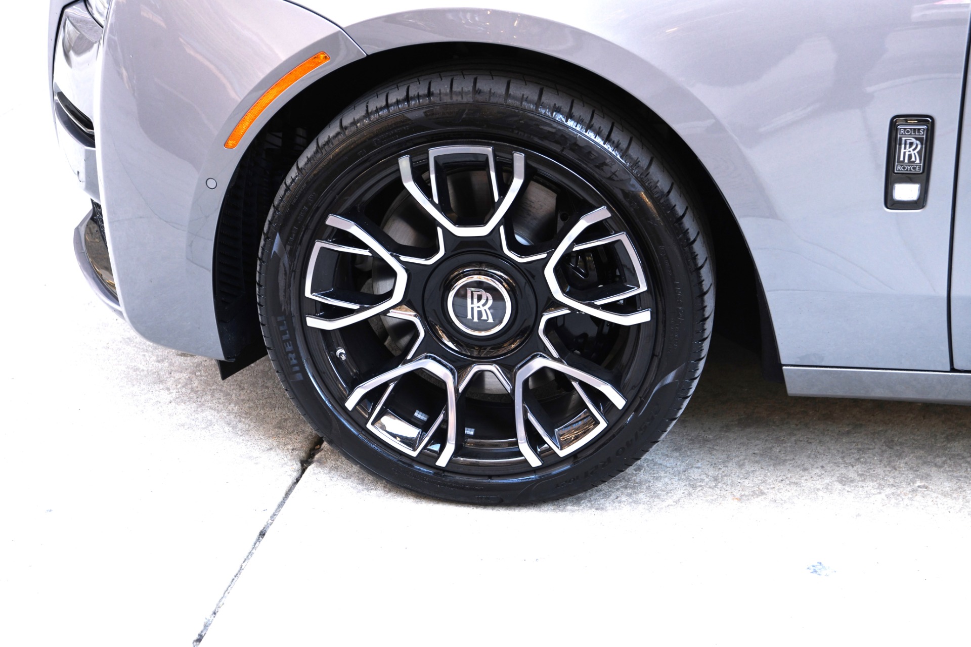 New 2023 Rolls-Royce Black Badge Ghost | St. Petersburg, FL