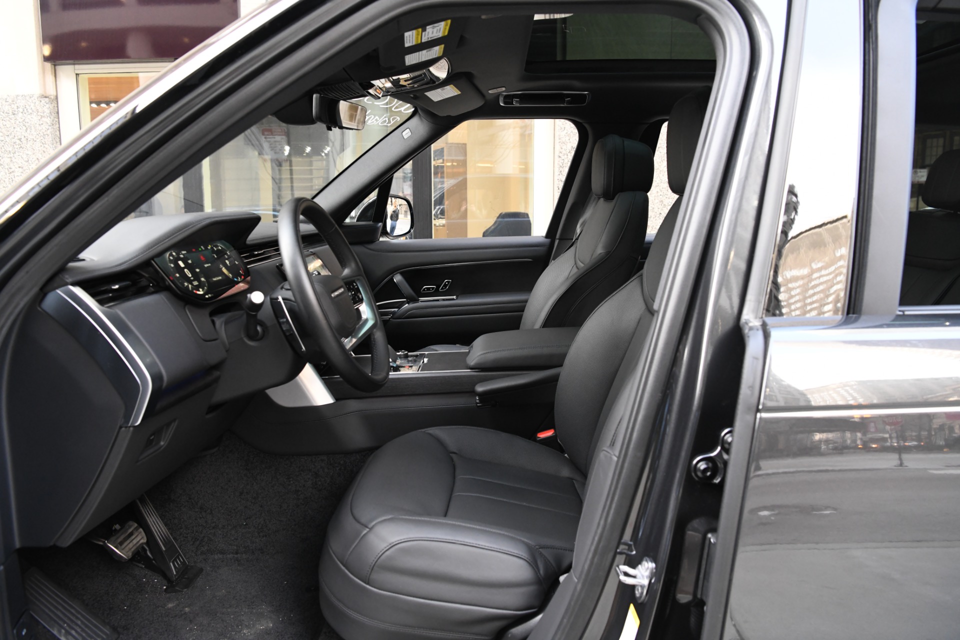 Used 2023 Land Rover Range Rover P400 SE | St. Petersburg, FL