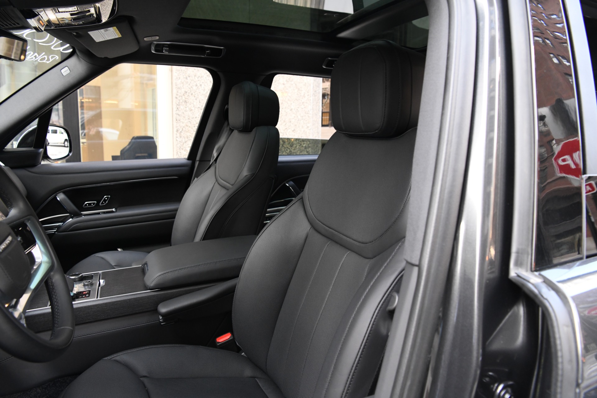 Used 2023 Land Rover Range Rover P400 SE | St. Petersburg, FL