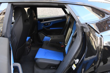 Used 2021 Lamborghini Urus  | Chicago, IL