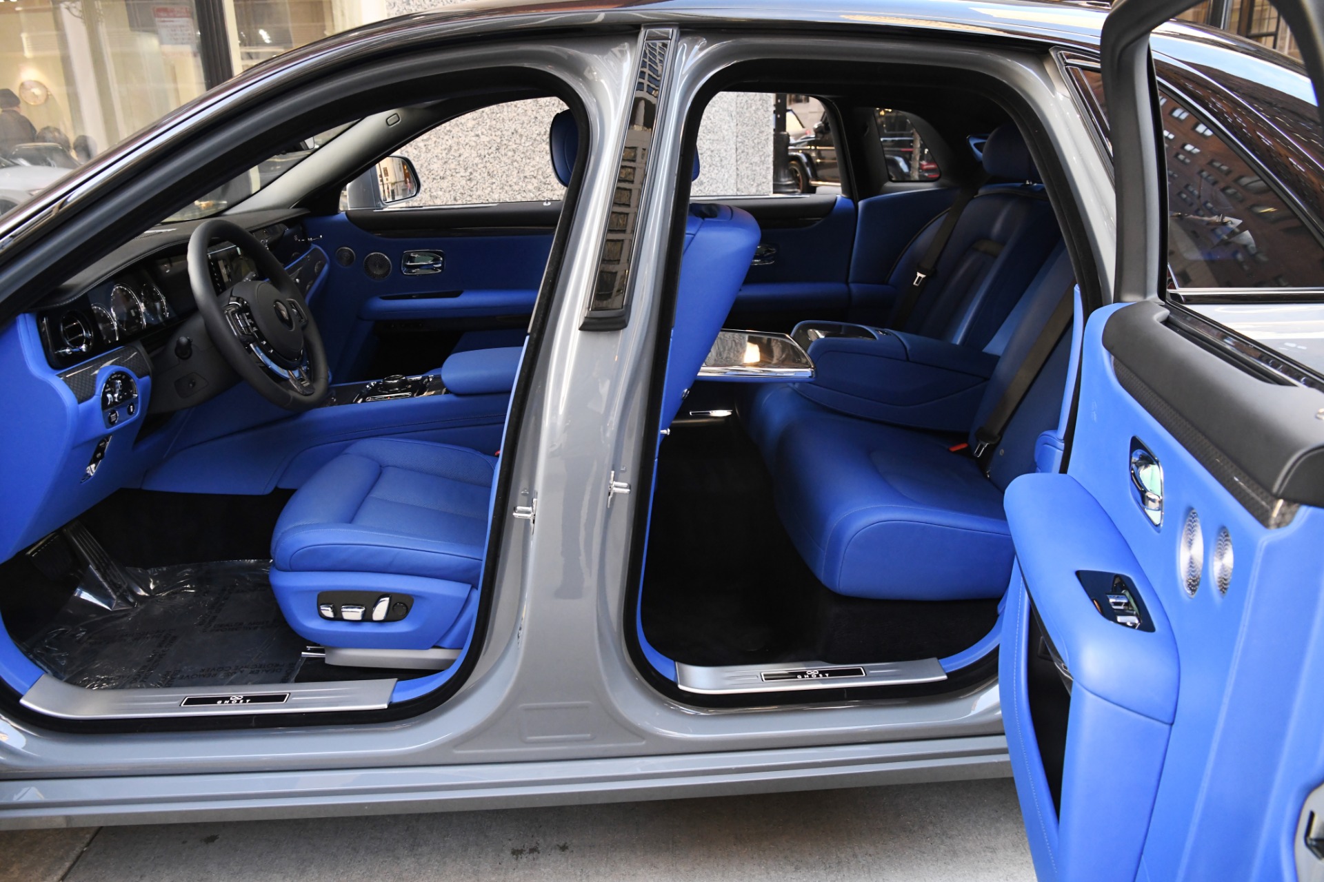 Used 2023 Rolls-Royce Black Badge Ghost | St. Petersburg, FL