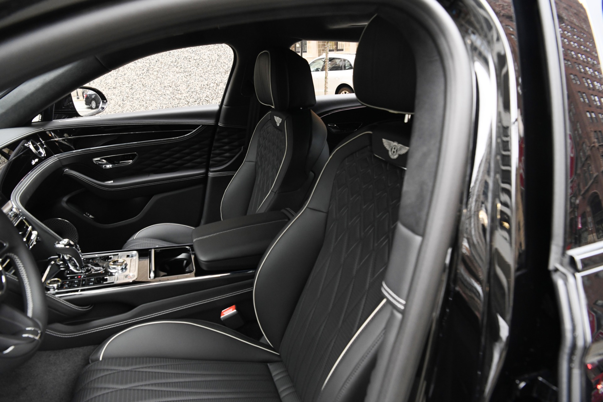 New 2023 Bentley Flying Spur Azure V8 | St. Petersburg, FL
