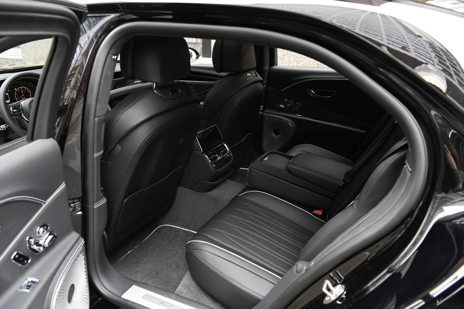 New 2023 Bentley Flying Spur Azure V8 | St. Petersburg, FL