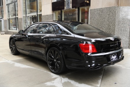 New 2023 Bentley Flying Spur Azure V8 | Chicago, IL