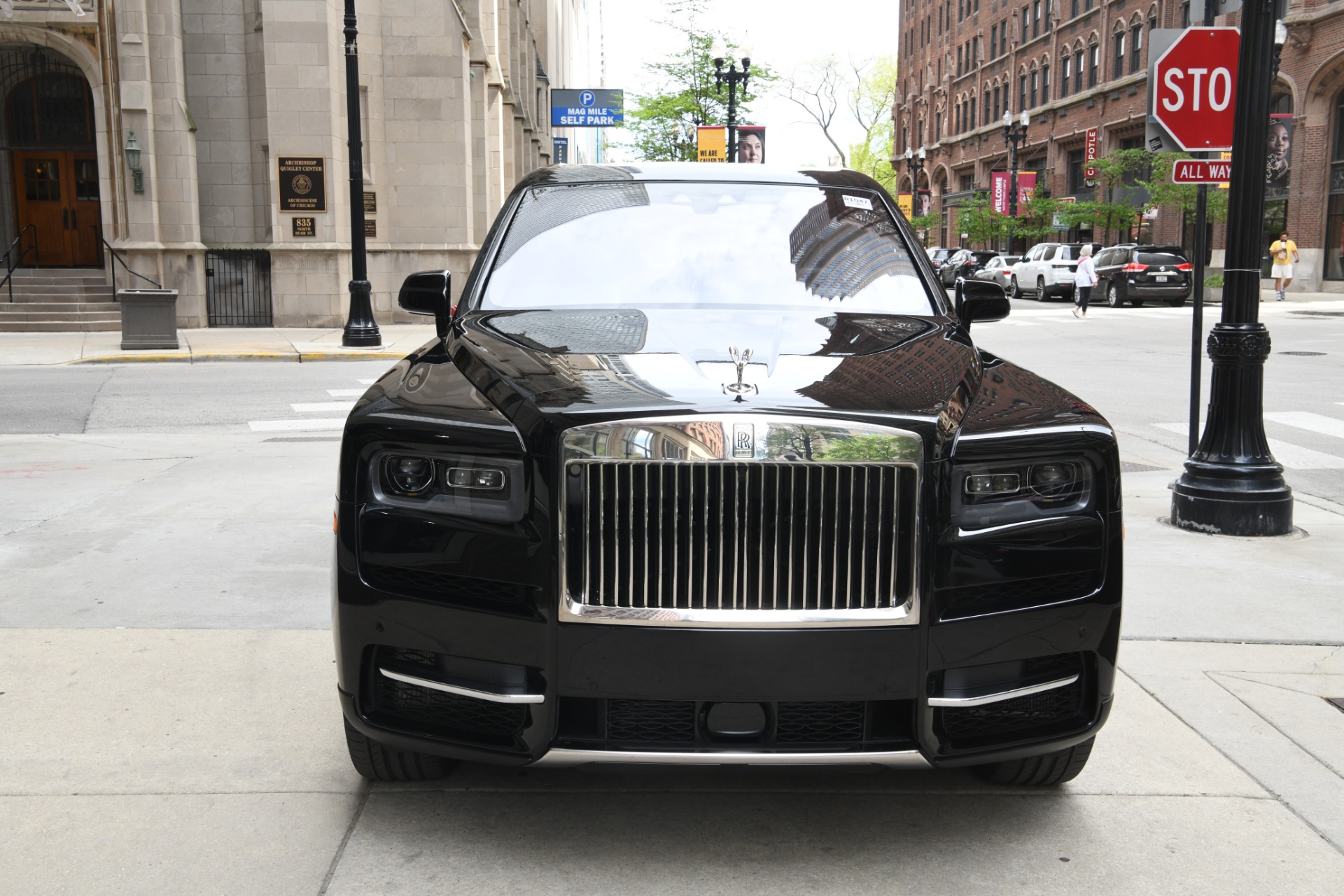New 2023 Rolls-Royce Cullinan  | Chicago, IL