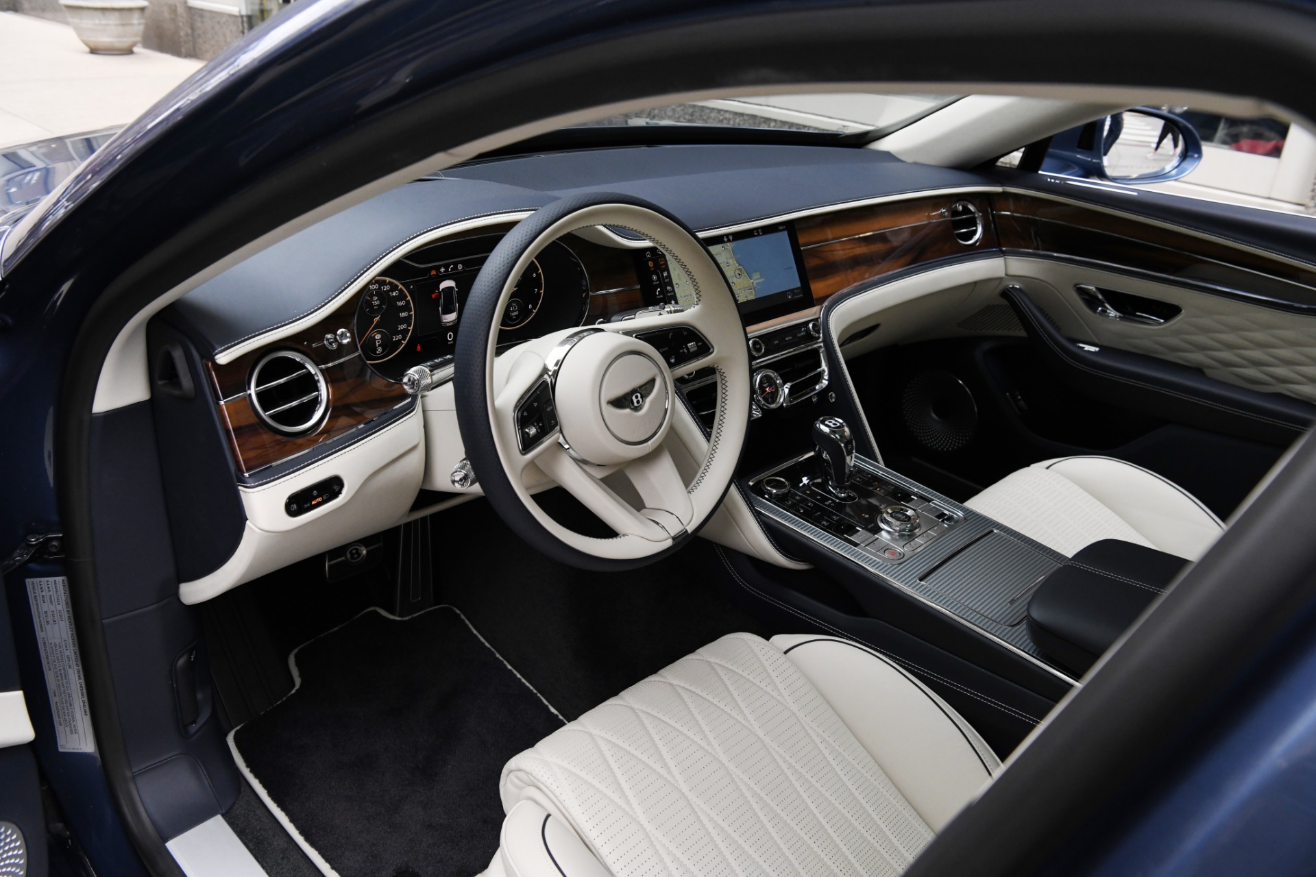 Used 2021 Bentley Flying Spur V8 | St. Petersburg, FL