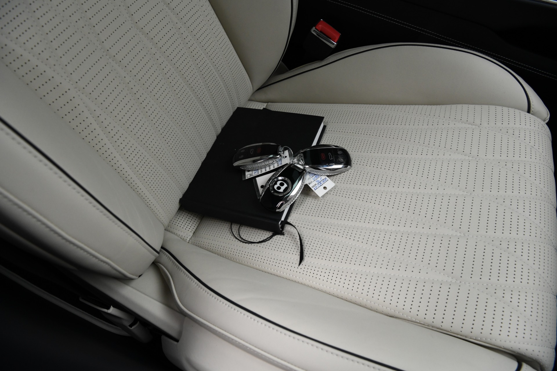 Used 2021 Bentley Flying Spur V8 | St. Petersburg, FL