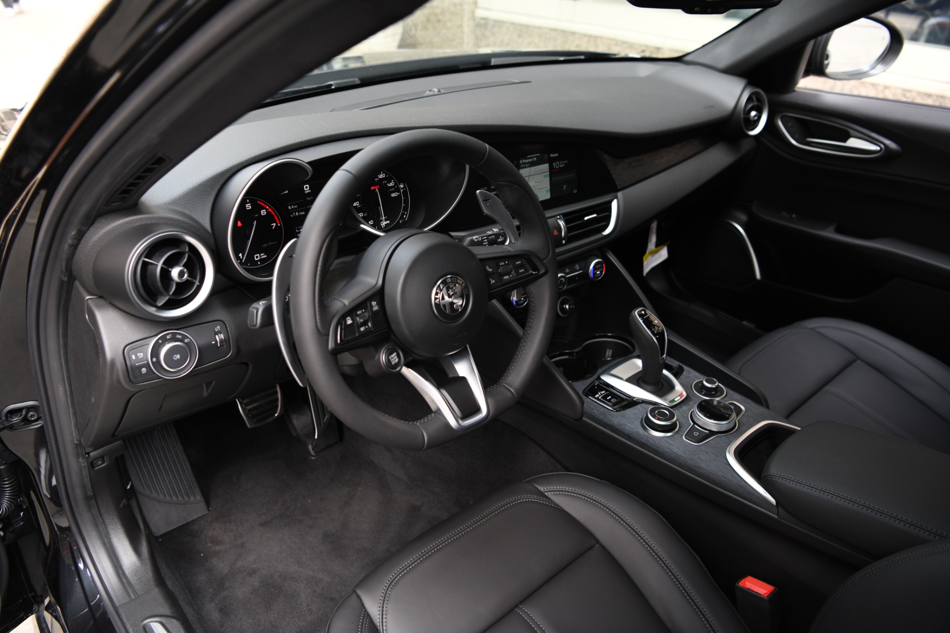 New 2023 Alfa Romeo Giulia Sprint | St. Petersburg, FL