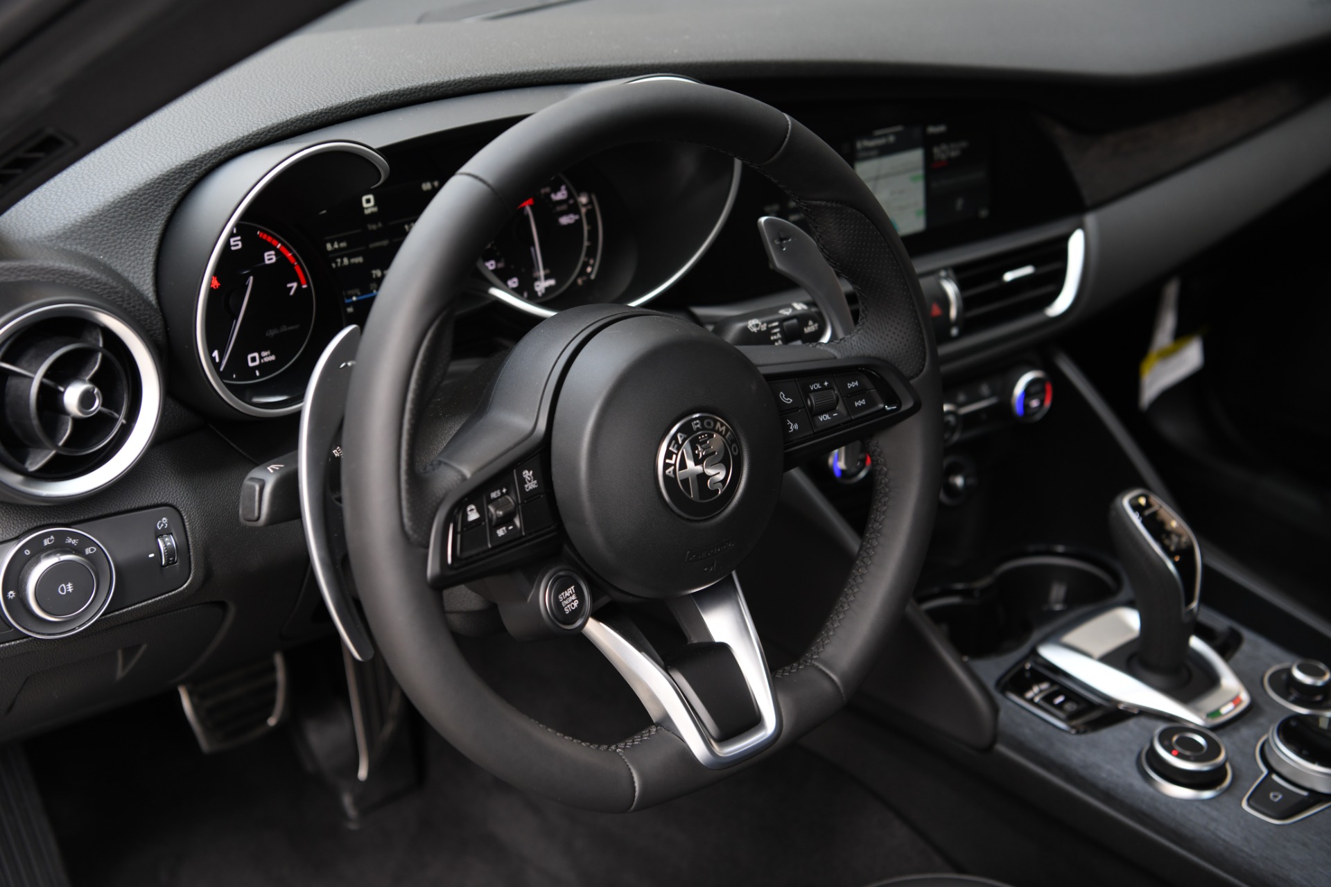 New 2023 Alfa Romeo Giulia Sprint | St. Petersburg, FL