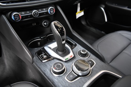 New 2023 Alfa Romeo Giulia Sprint | Chicago, IL