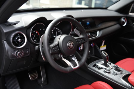 New 2023 Alfa Romeo Stelvio Sprint | Chicago, IL