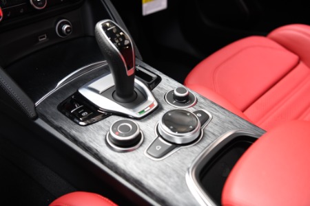 New 2023 Alfa Romeo Stelvio Sprint | Chicago, IL