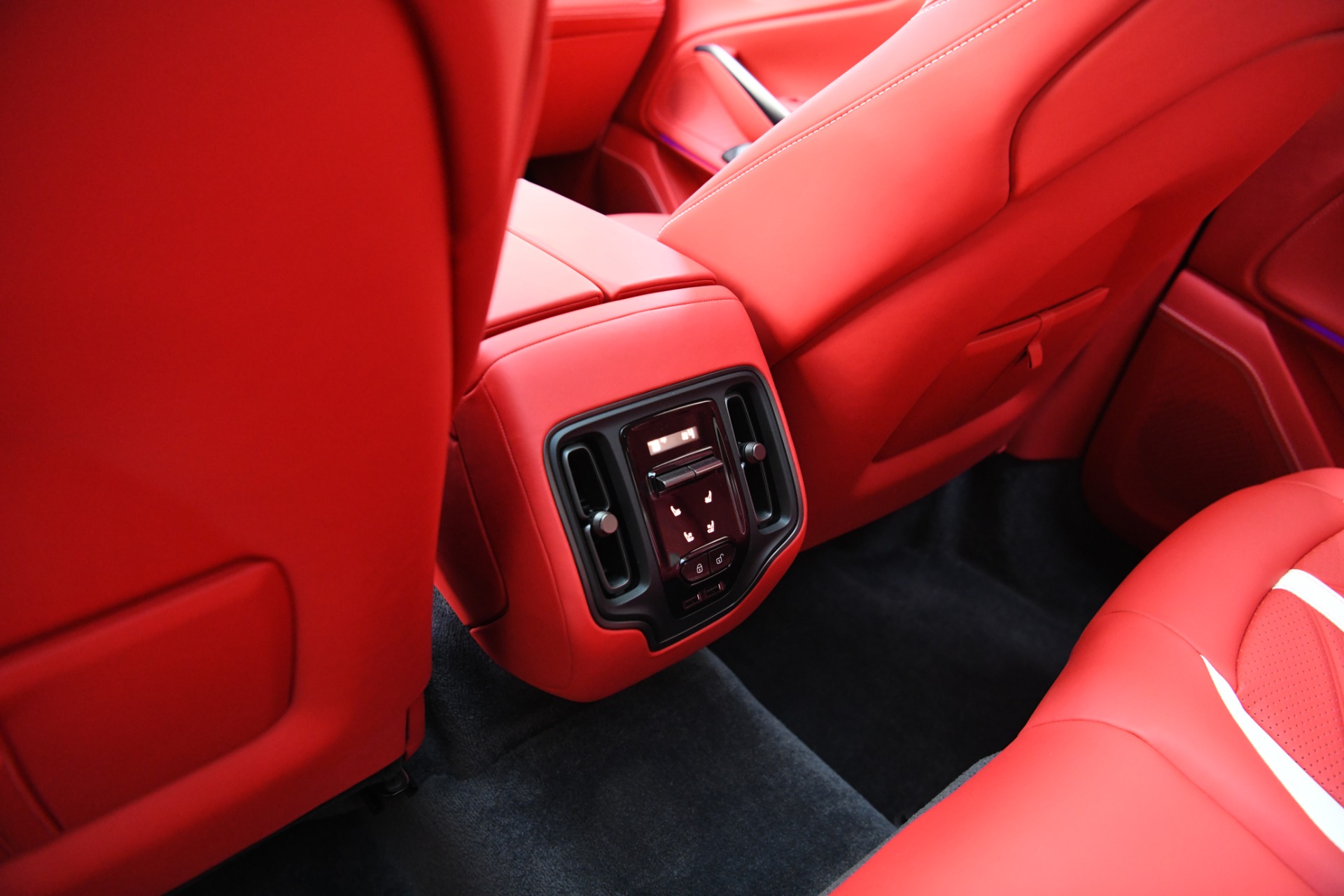 Used 2023 Aston Martin DBX 707 | St. Petersburg, FL