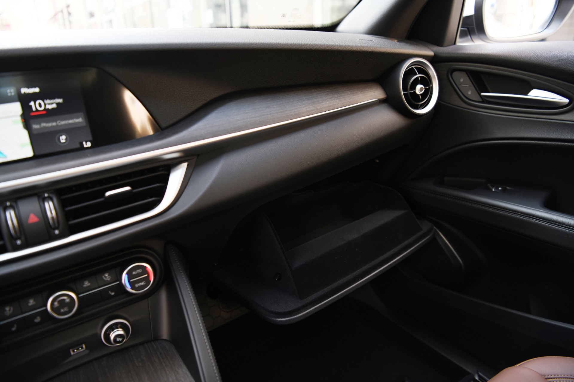 New 2023 Alfa Romeo Stelvio Ti | St. Petersburg, FL