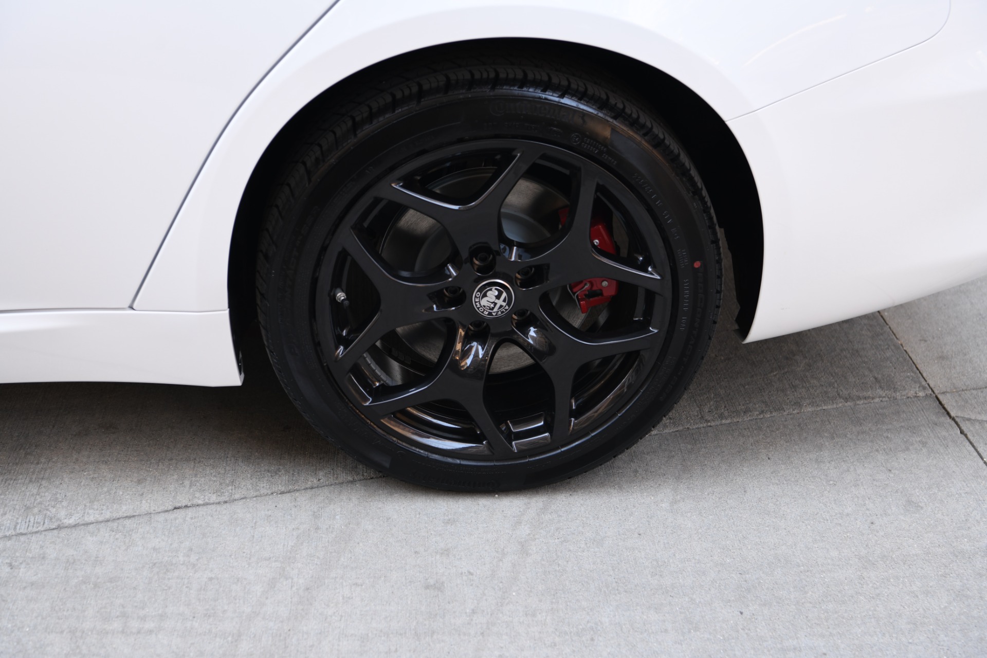 New 2023 Alfa Romeo Giulia Ti | St. Petersburg, FL