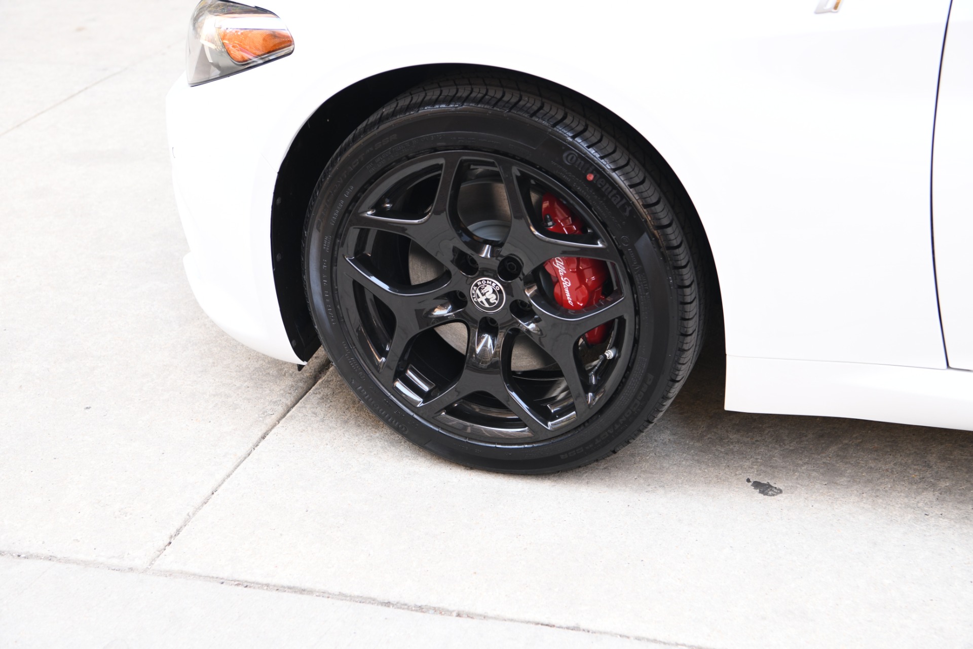 New 2023 Alfa Romeo Giulia Ti | St. Petersburg, FL