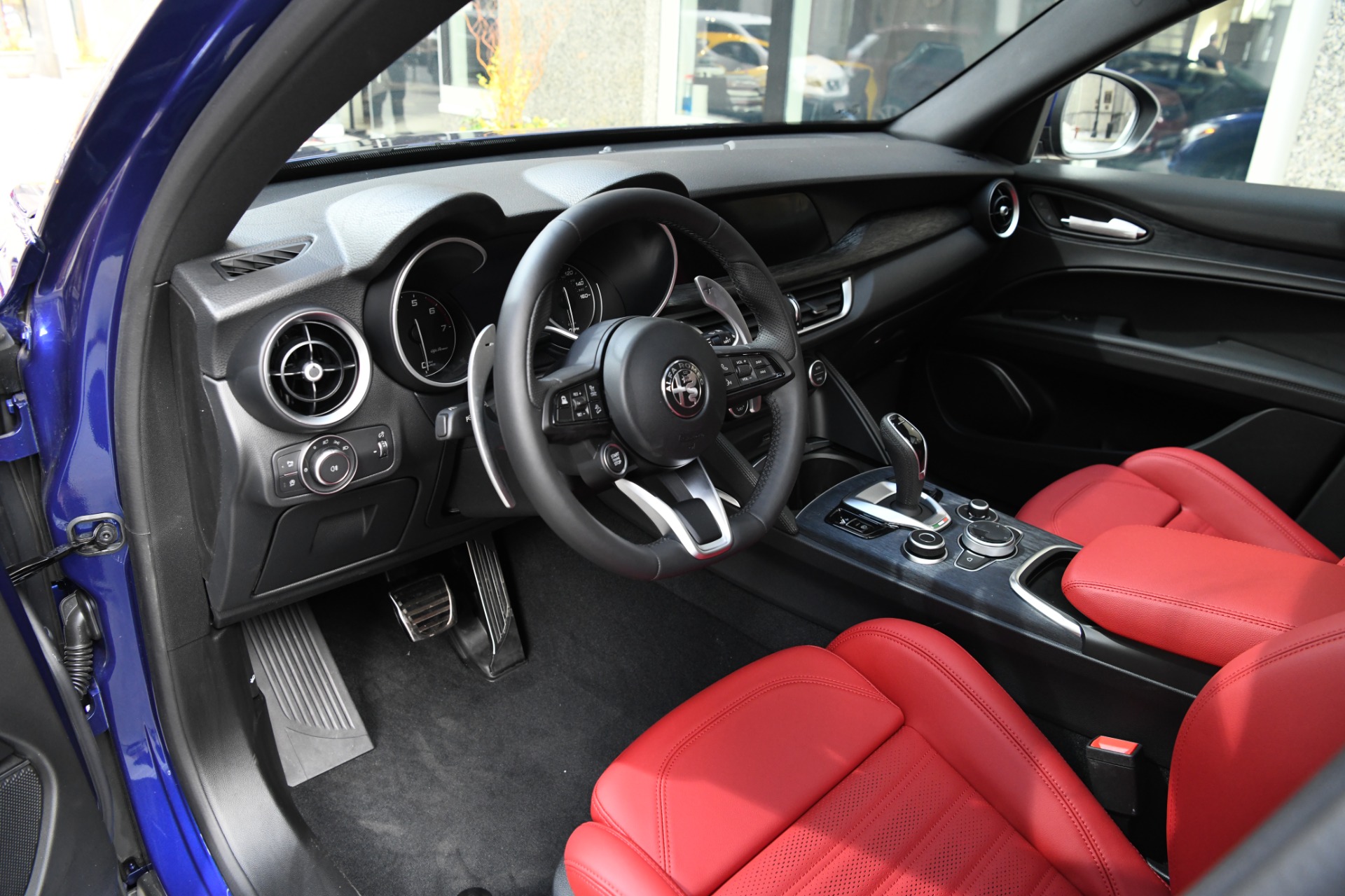 New 2023 Alfa Romeo Stelvio Sprint | St. Petersburg, FL