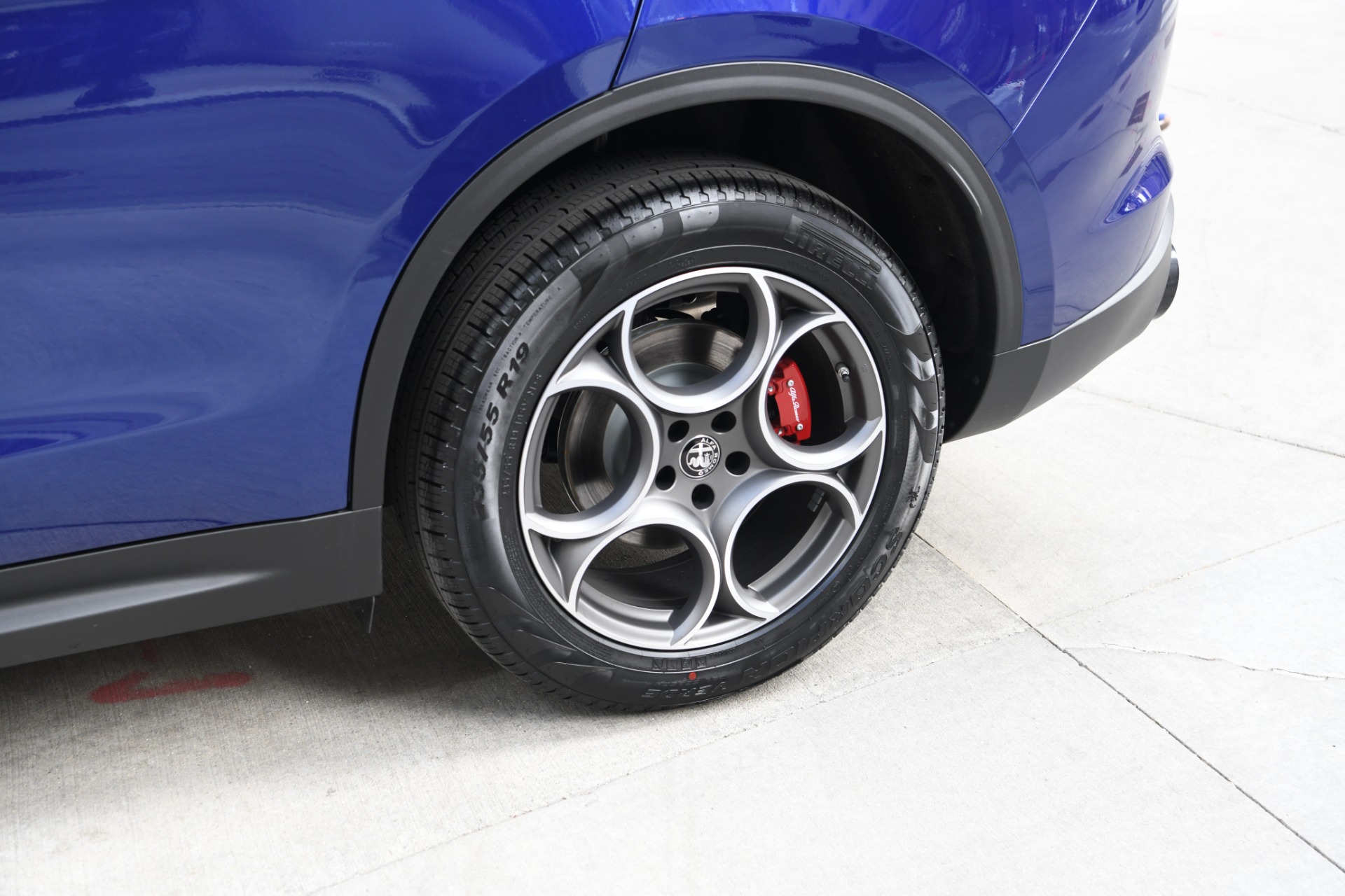 New 2023 Alfa Romeo Stelvio Sprint | St. Petersburg, FL