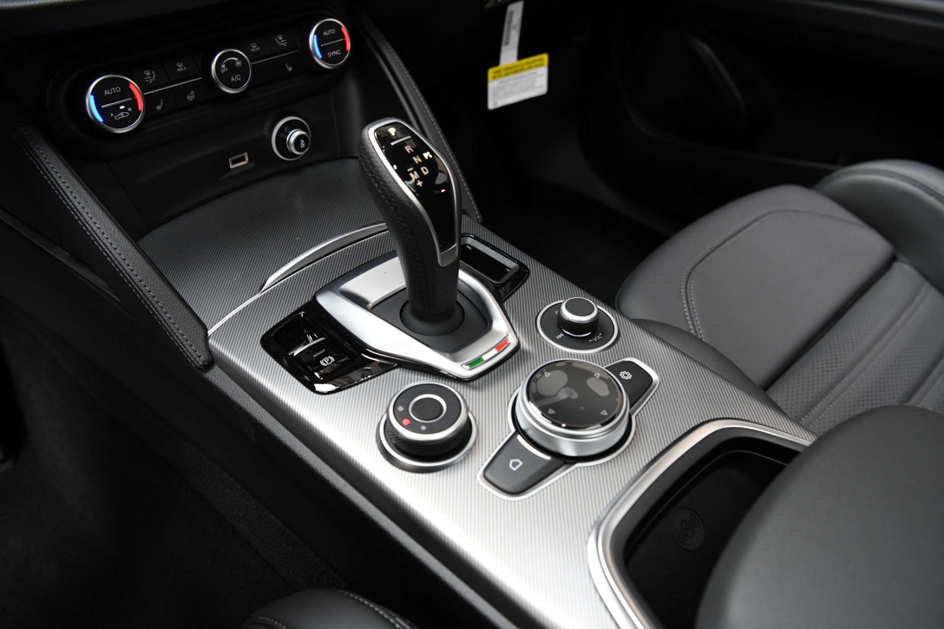 New 2023 Alfa Romeo Stelvio Veloce | St. Petersburg, FL