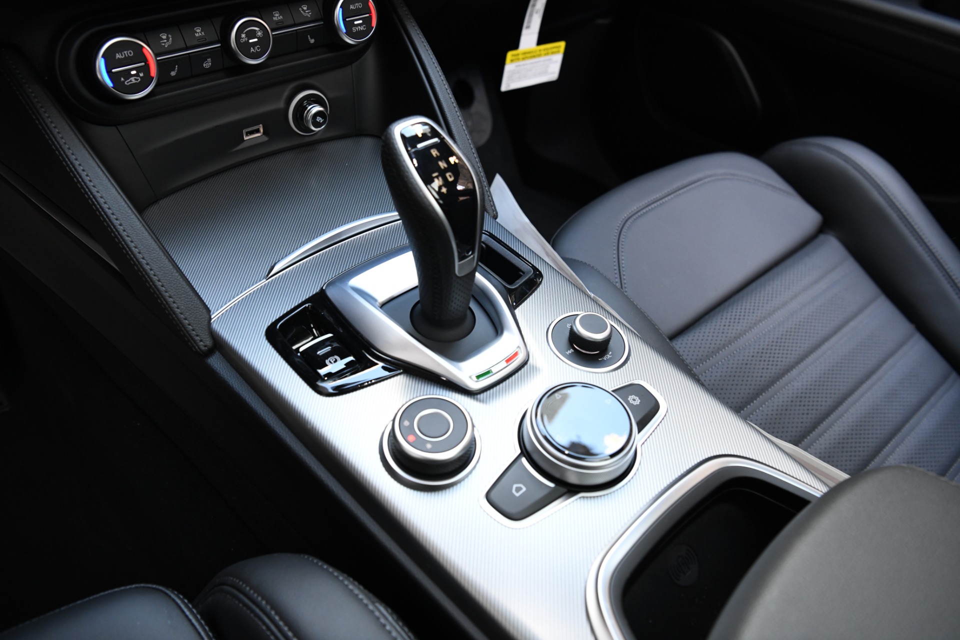 New 2023 Alfa Romeo Stelvio Veloce | St. Petersburg, FL