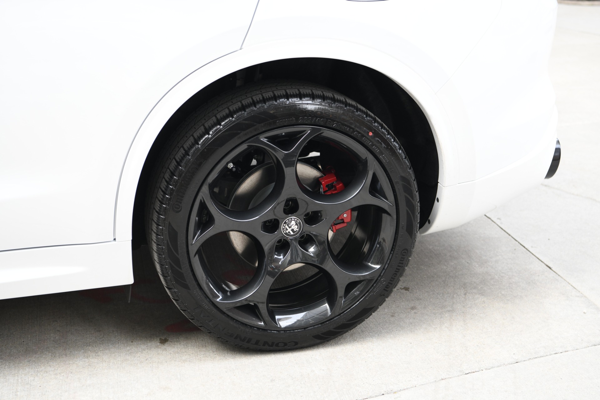 New 2023 Alfa Romeo Stelvio Veloce | St. Petersburg, FL