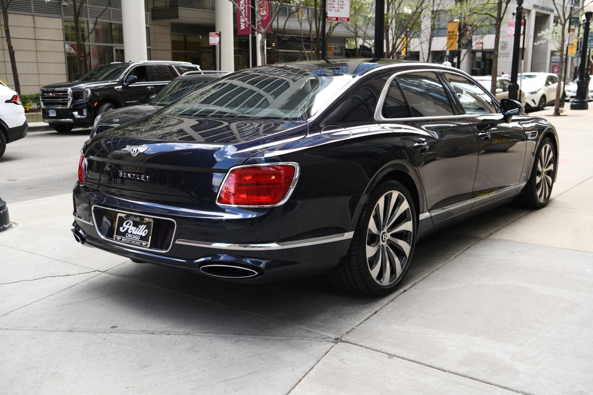 Used 2021 Bentley Flying Spur W12 | St. Petersburg, FL