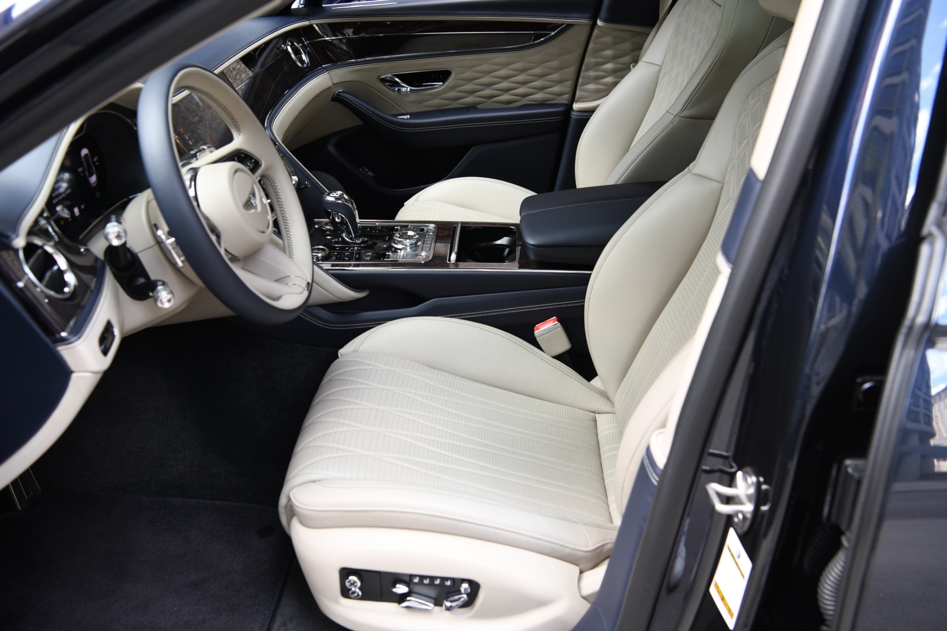 Used 2021 Bentley Flying Spur W12 | St. Petersburg, FL