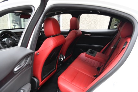 New 2023 Alfa Romeo Stelvio Sprint | Chicago, IL