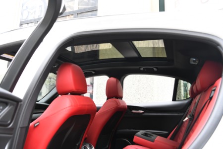 New 2023 Alfa Romeo Stelvio Sprint | Chicago, IL