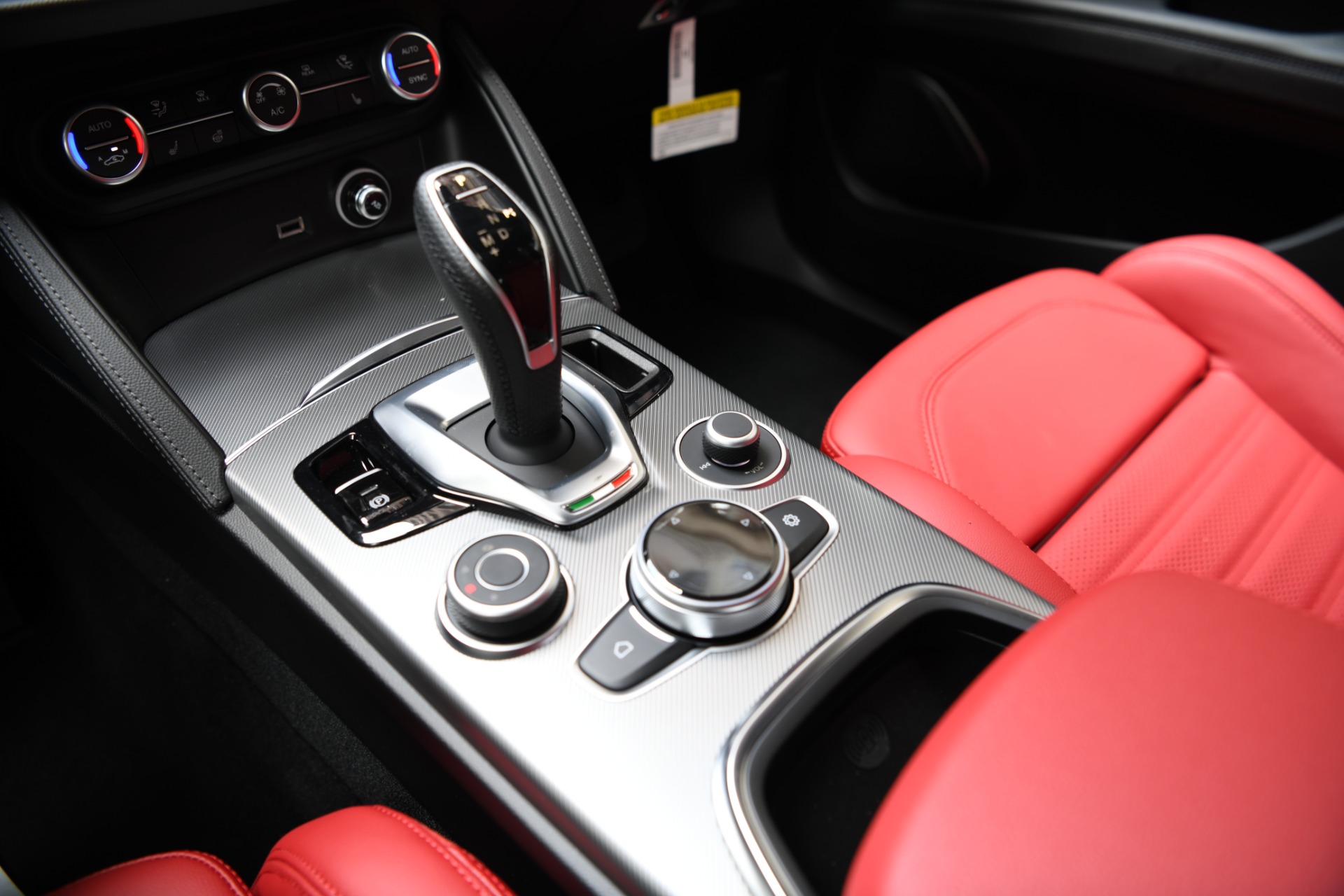 New 2023 Alfa Romeo Stelvio Veloce | St. Petersburg, FL