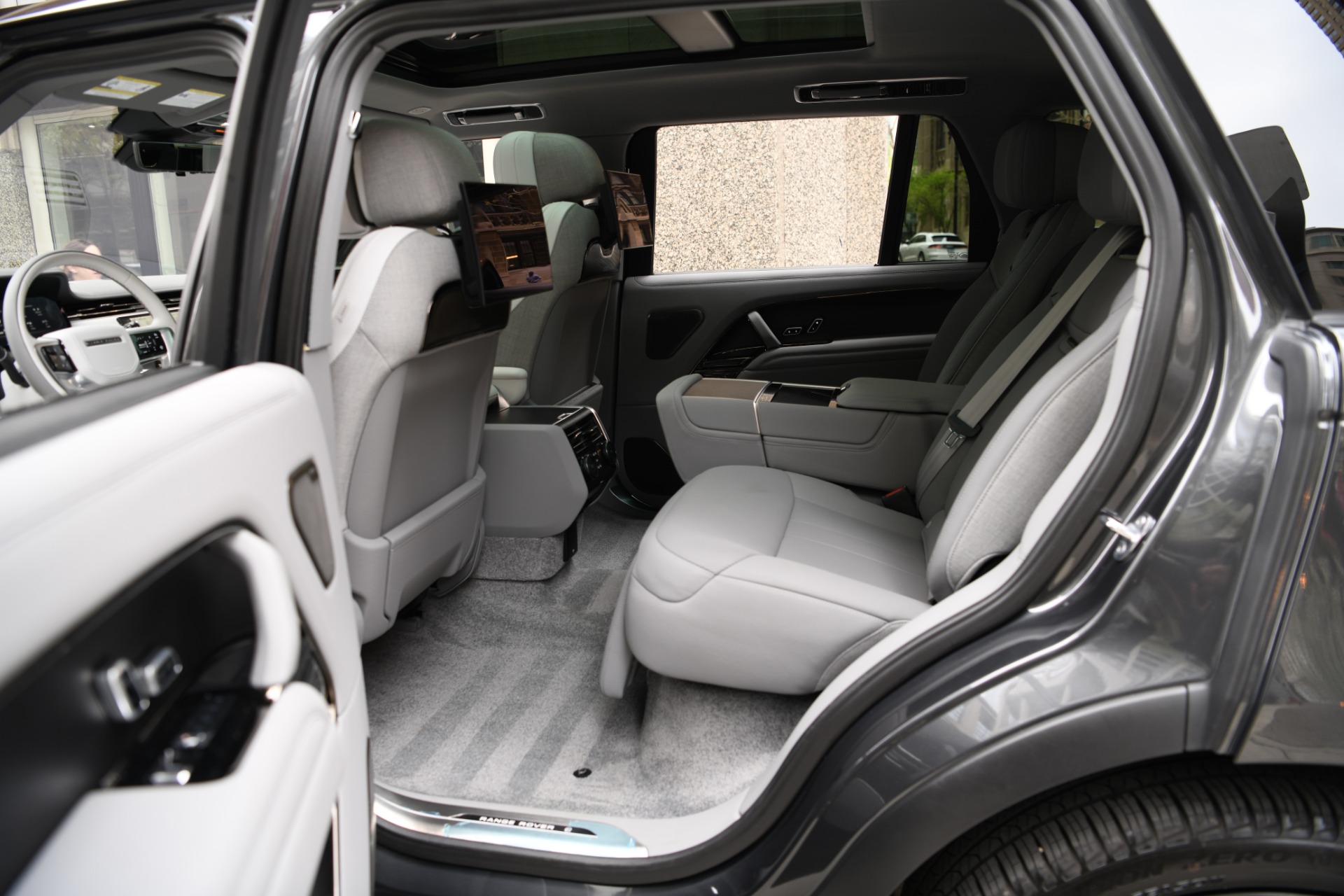 Used 2023 Land Rover Range Rover P530 SV LWB | St. Petersburg, FL