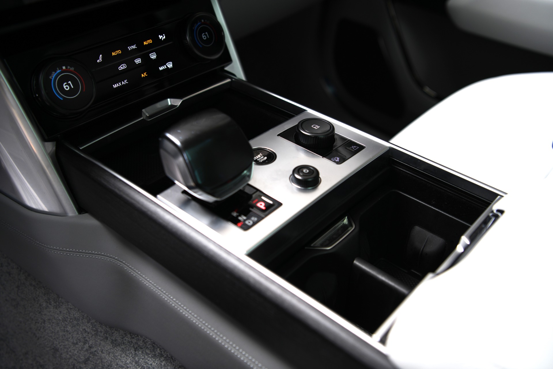 Used 2023 Land Rover Range Rover P530 SV LWB | St. Petersburg, FL