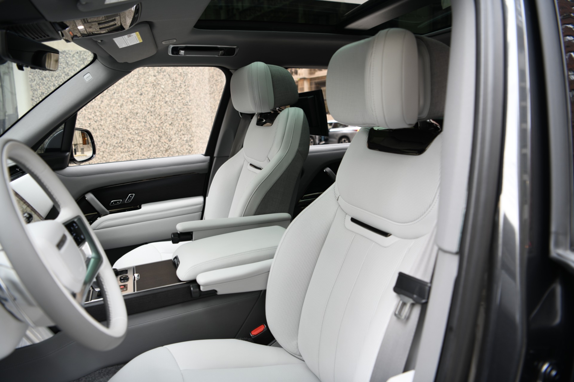 Used 2023 Land Rover Range Rover P530 SV LWB | St. Petersburg, FL