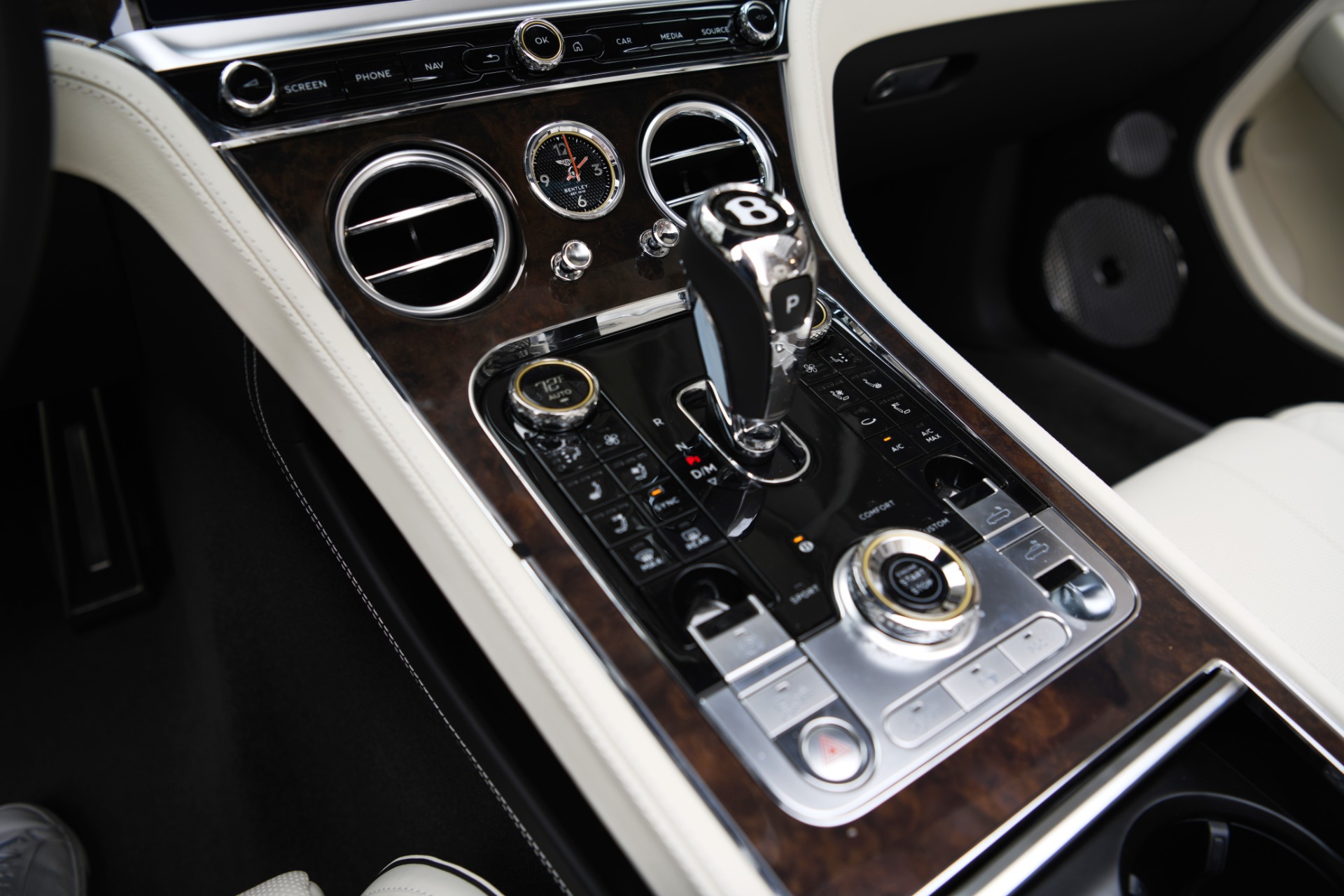 New 2023 Bentley Continental GTC Convertible GTC Azure V8 | St. Petersburg, FL