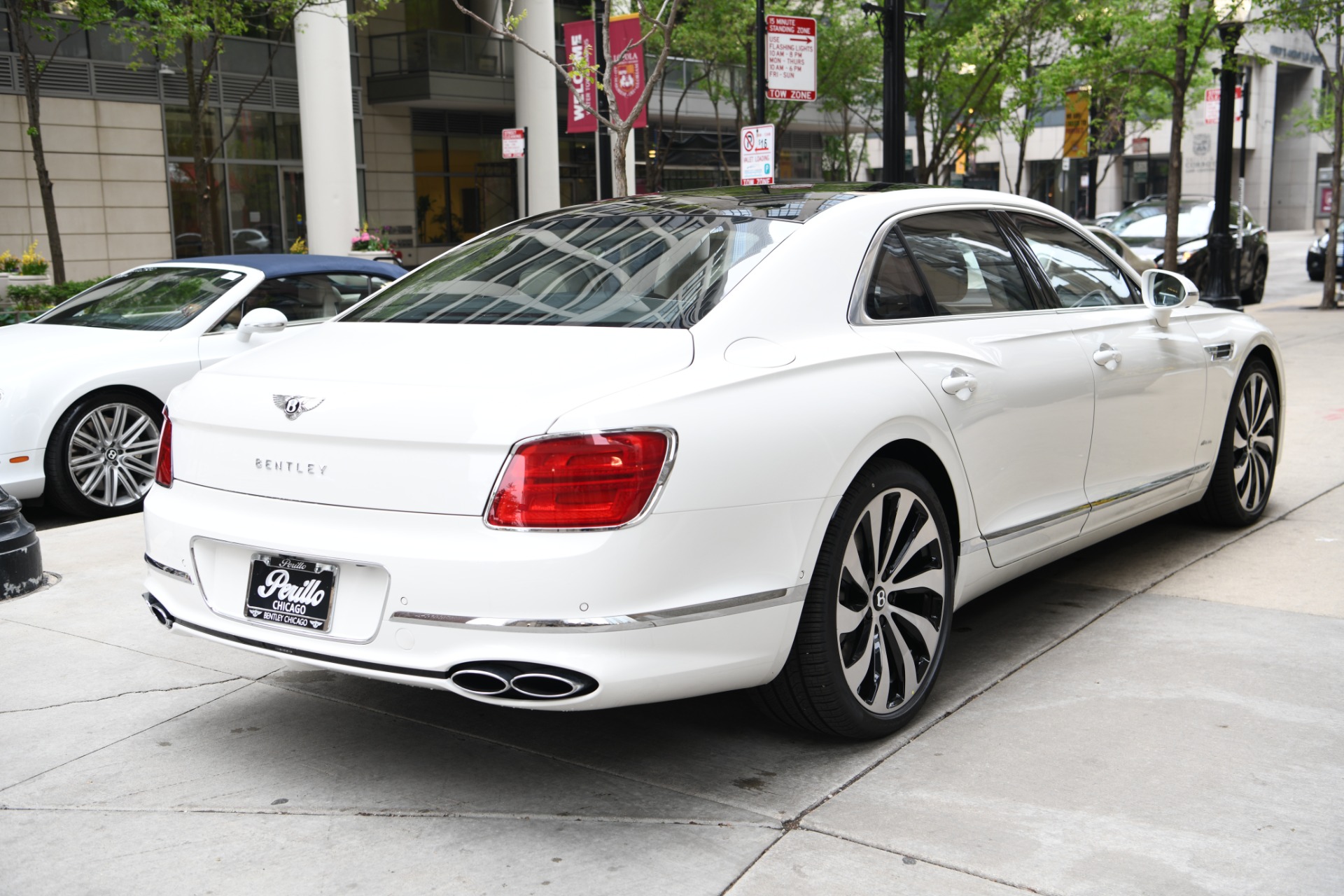 New 2023 Bentley Flying Spur Azure V8 | St. Petersburg, FL