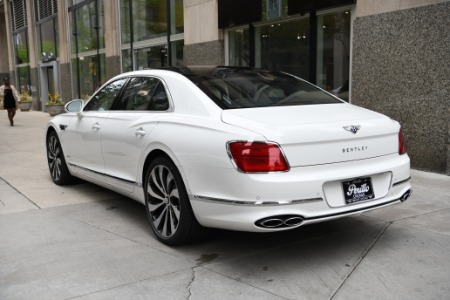 New 2023 Bentley Flying Spur Azure V8 | Chicago, IL