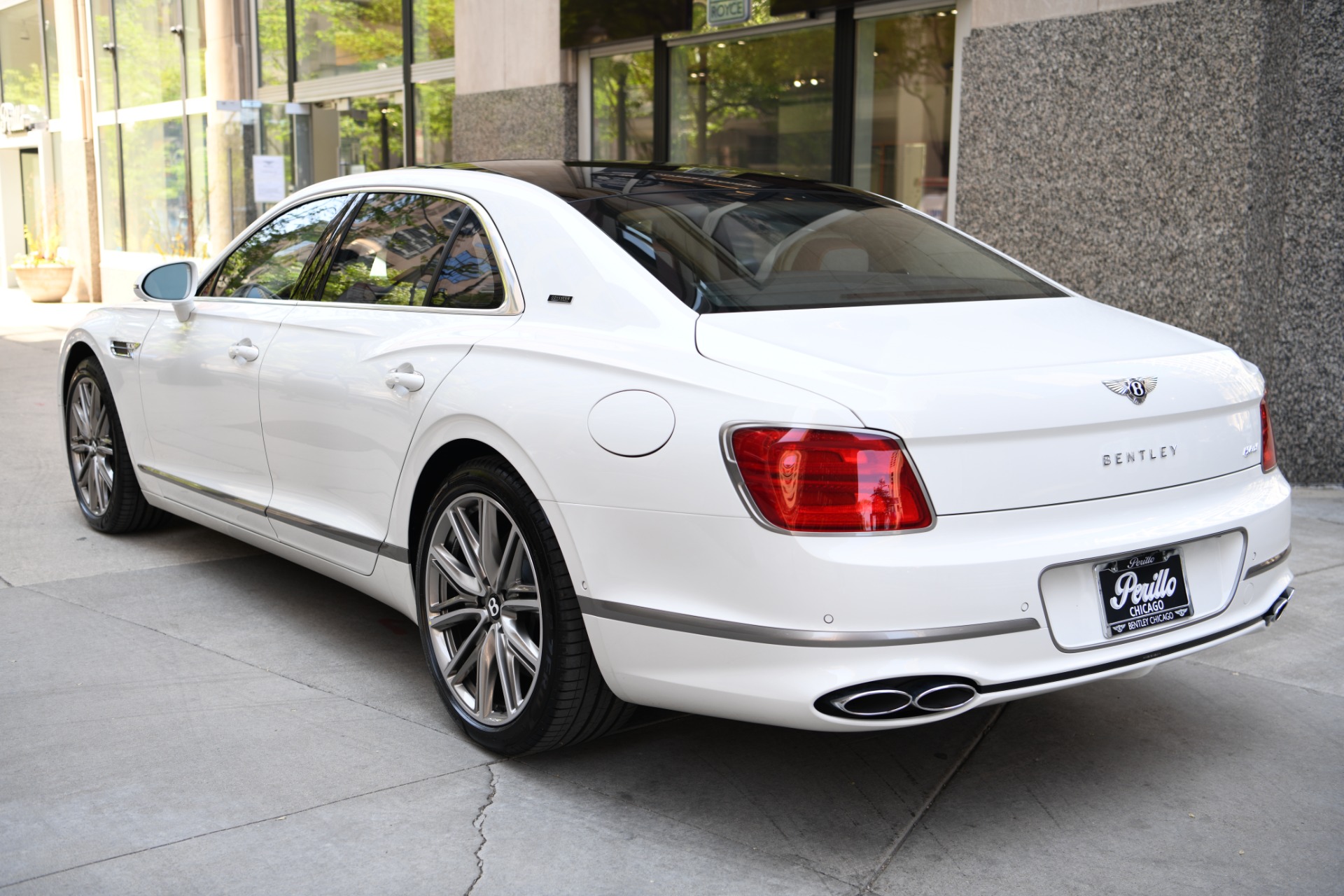 New 2023 Bentley Flying Spur Hybrid | Chicago, IL