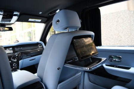 New 2023 Rolls-Royce Black Badge Cullinan  | Chicago, IL