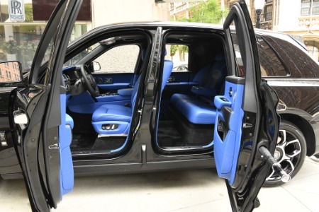 Used 2023 Rolls-Royce Black Badge Cullinan  | Chicago, IL