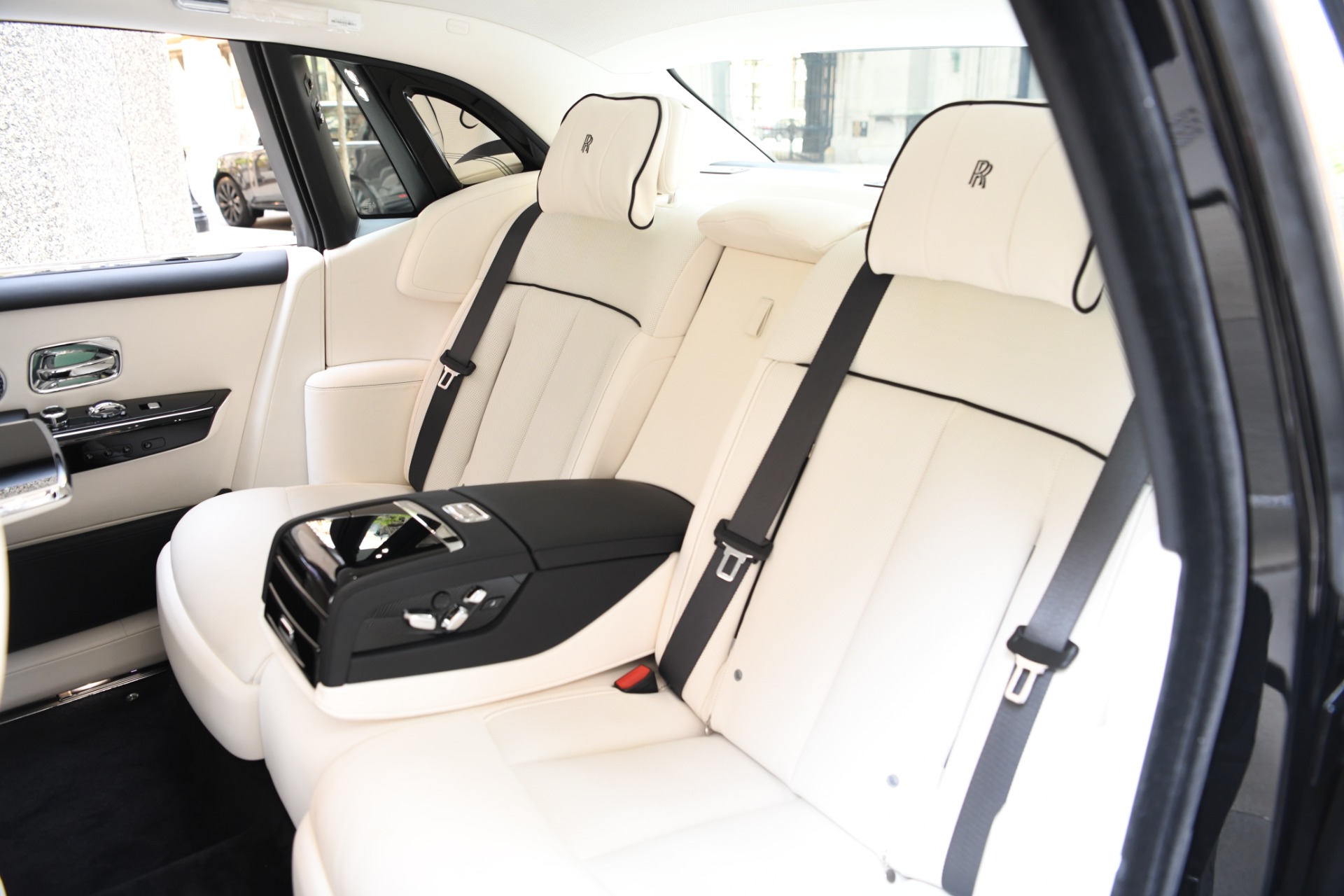 New 2023 Rolls-Royce Phantom | St. Petersburg, FL