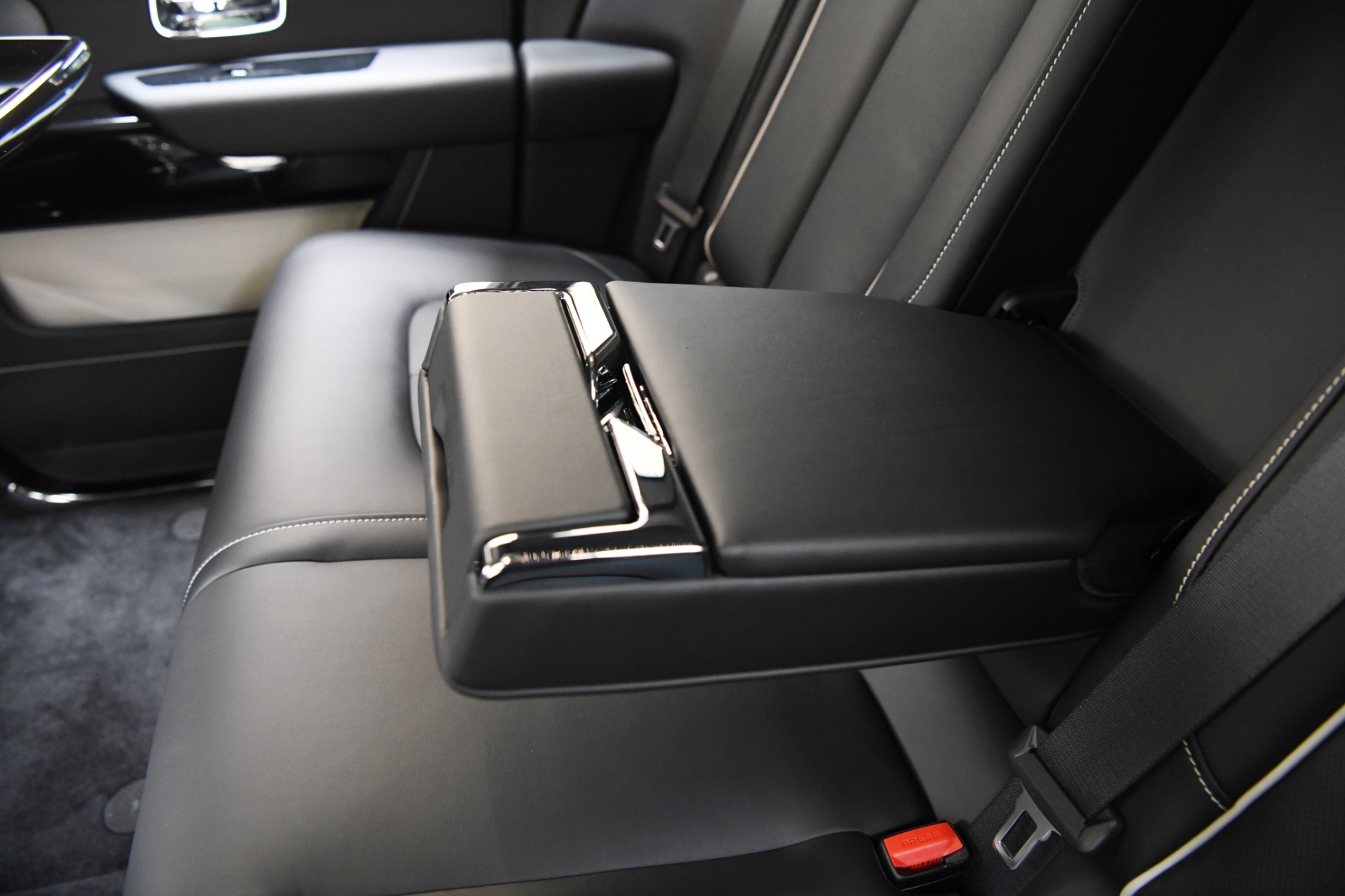 New 2023 Rolls-Royce Cullinan | St. Petersburg, FL