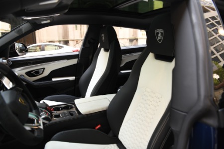 Used 2022 Lamborghini Urus  | Chicago, IL