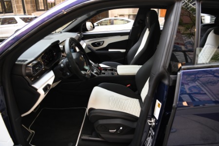 Used 2022 Lamborghini Urus  | Chicago, IL