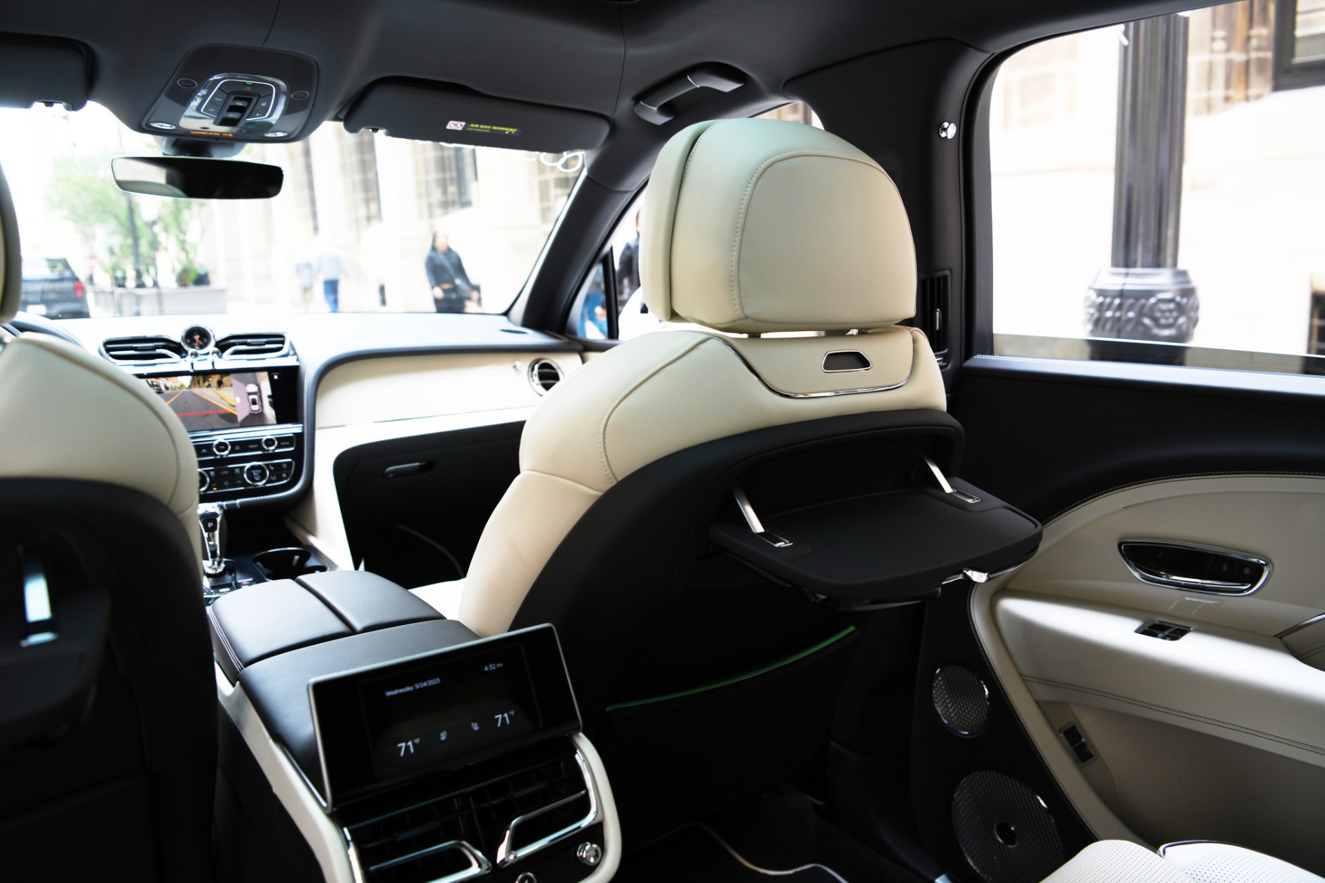 New 2023 Bentley Bentayga EWB Azure V8 | St. Petersburg, FL