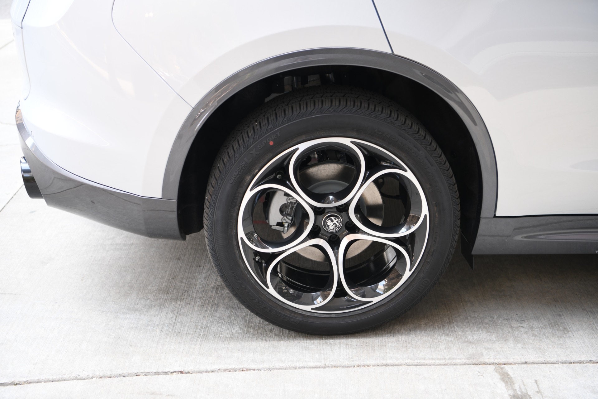 New 2023 Alfa Romeo Stelvio Ti | St. Petersburg, FL